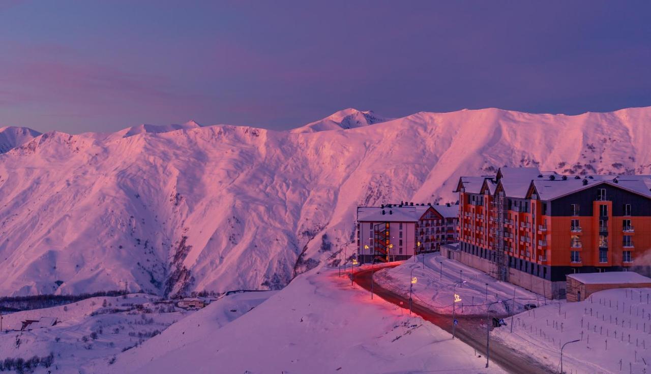 New Km Gudauri